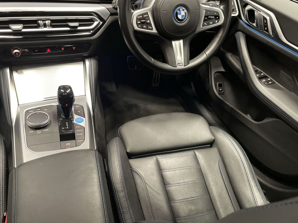 Used BMW i4 2022 for sale - 76642652: Photo 15