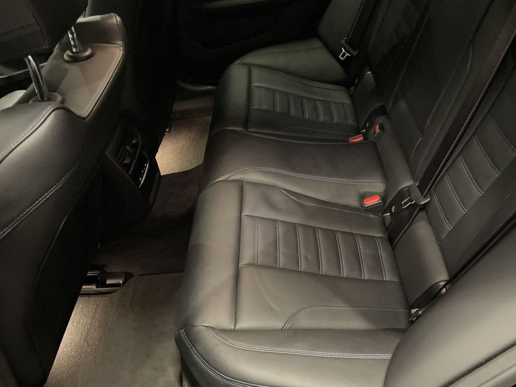 Used BMW i4 2022 for sale - 76642652: Photo 18