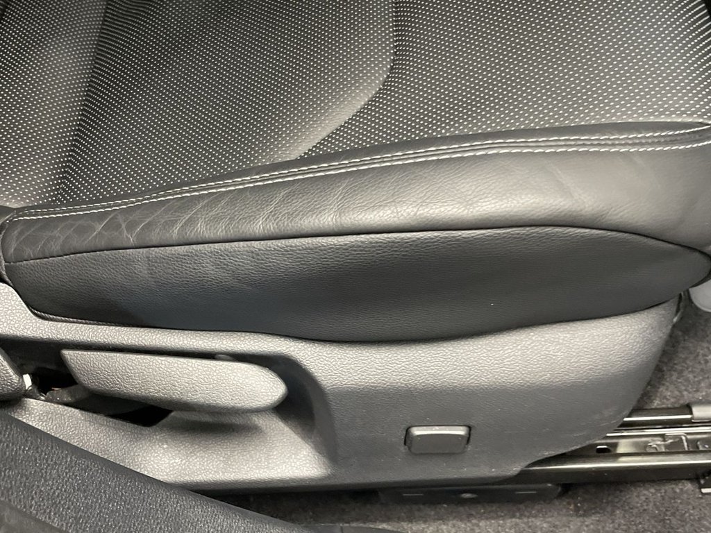 Used Toyota Corolla 2024 for sale - 77533872: Photo 24