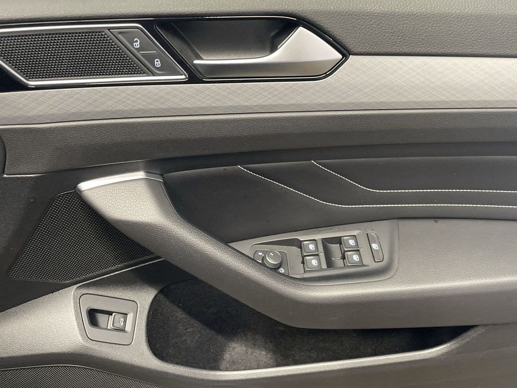 Used Volkswagen Passat 2022 for sale - 76162709: Photo 25
