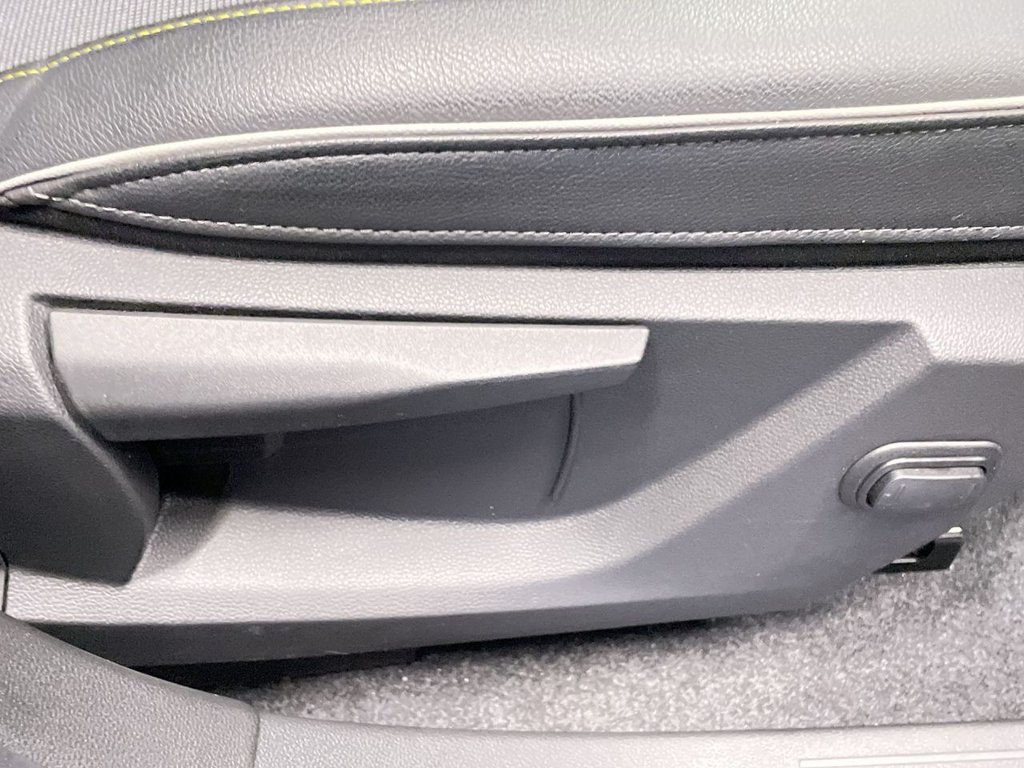 Used Renault Megane E Tech 2023 for sale - 77384279: Photo 24