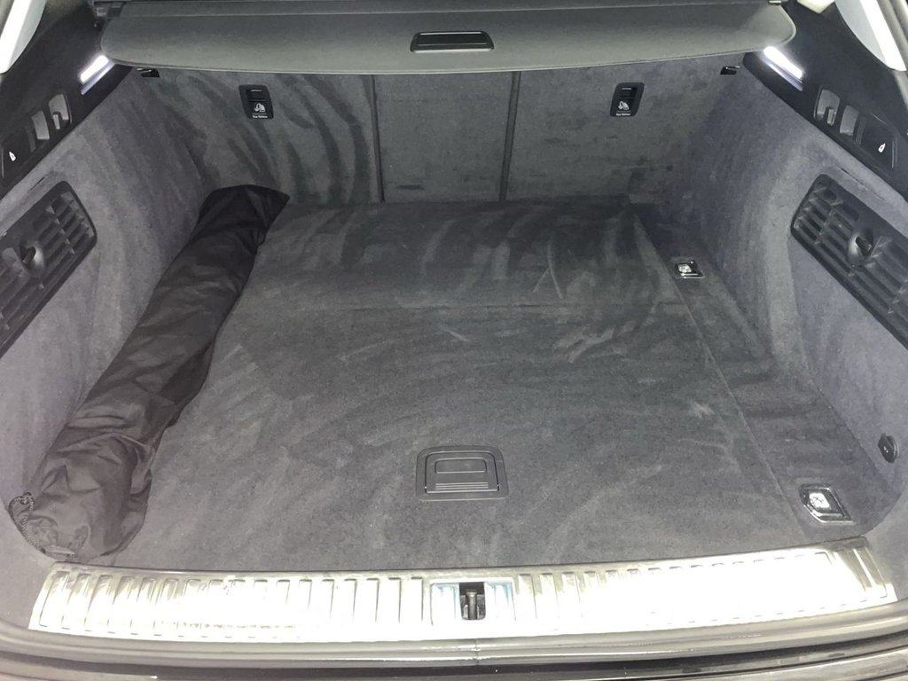 Used Audi e-tron 2020 for sale - 76973560: Photo 13