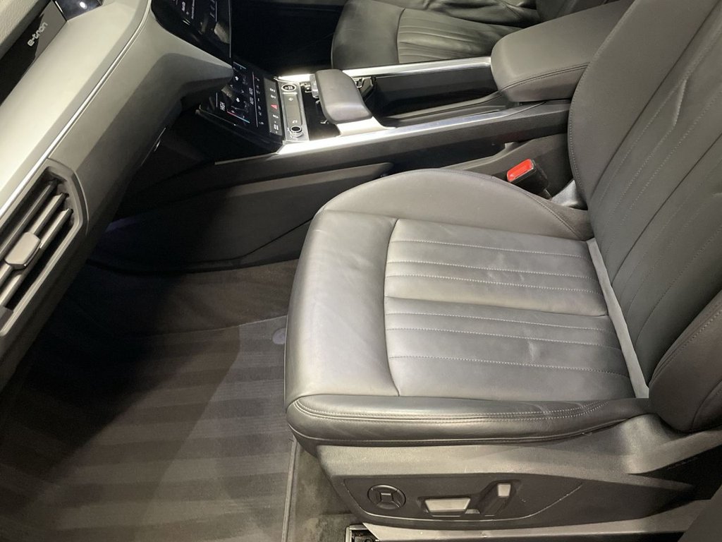 Used Audi e-tron 2020 for sale - 76973560: Photo 17