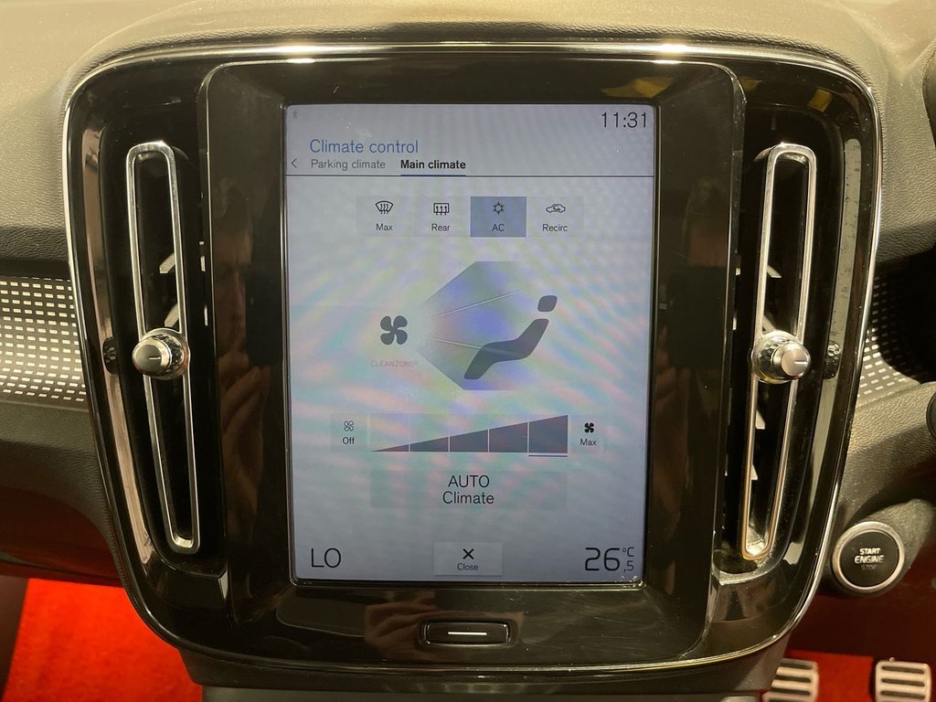 Used Volvo XC40 2018 for sale - 77110432: Photo 9