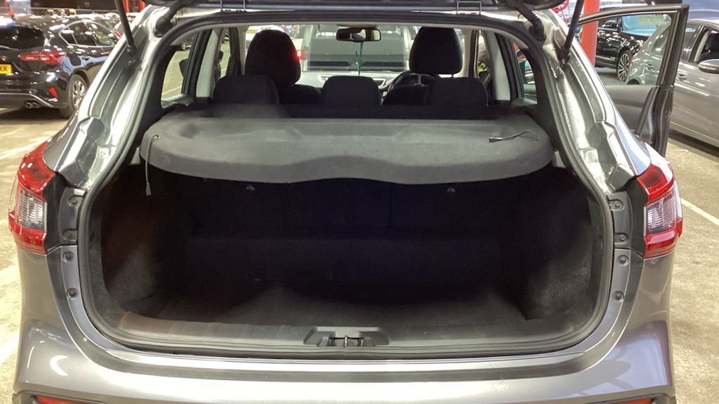 Used Nissan Qashqai 2019 for sale - 77525821: Photo 7