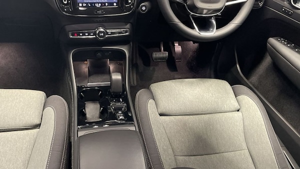Used Volvo XC40 2022 for sale - 75253761: Photo 15