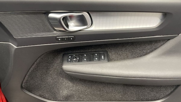 Used Volvo XC40 2022 for sale - 75253761: Photo 25