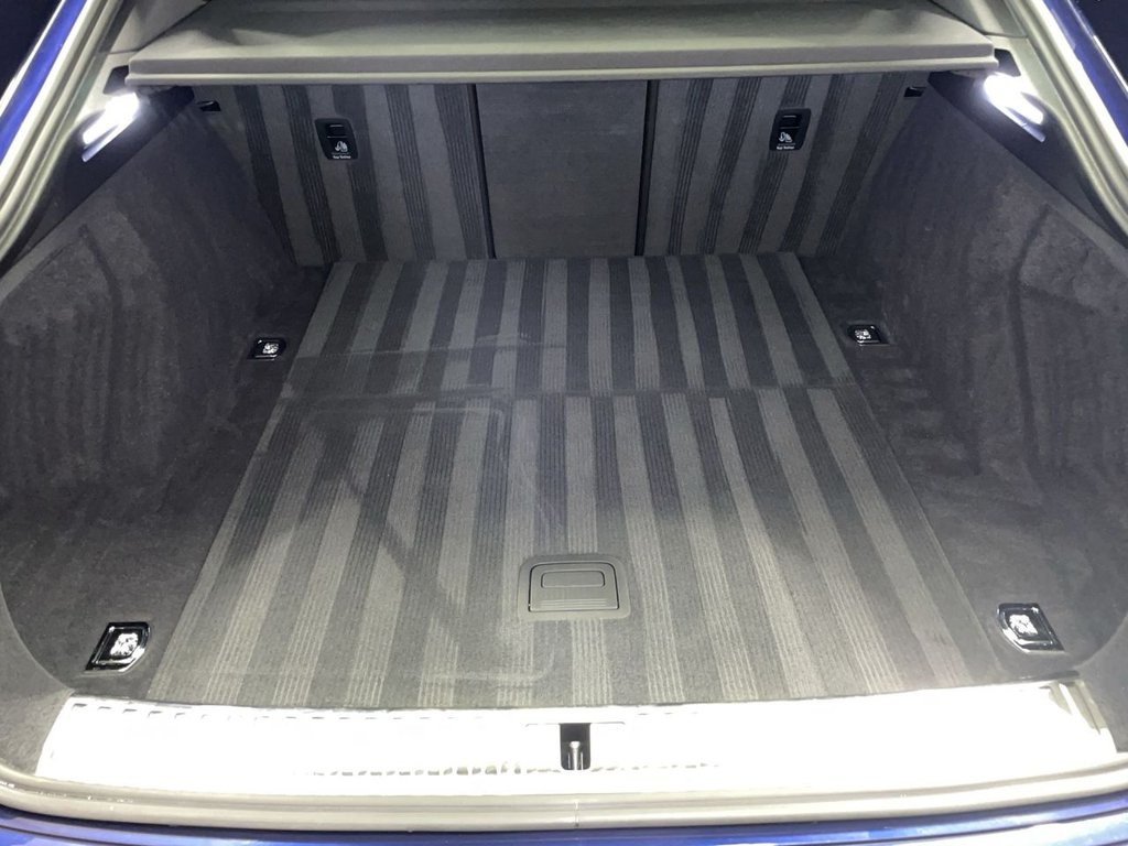 Used Audi e-tron 2022 for sale - 76386352: Photo 13