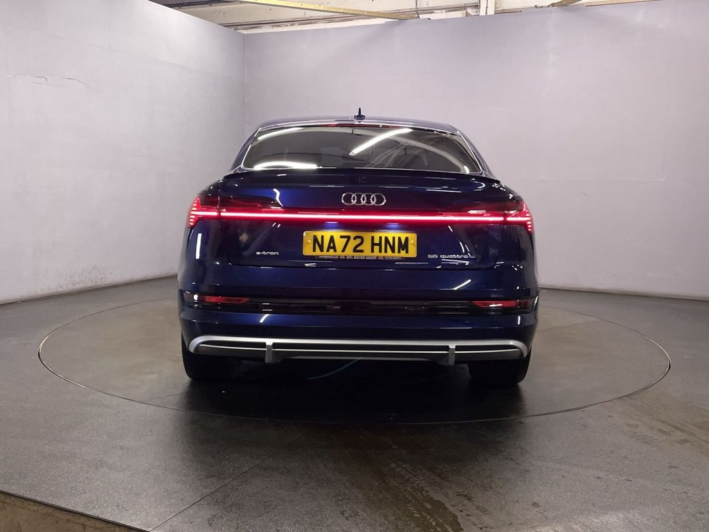 Used Audi e-tron 2022 for sale - 76386352: Photo 7
