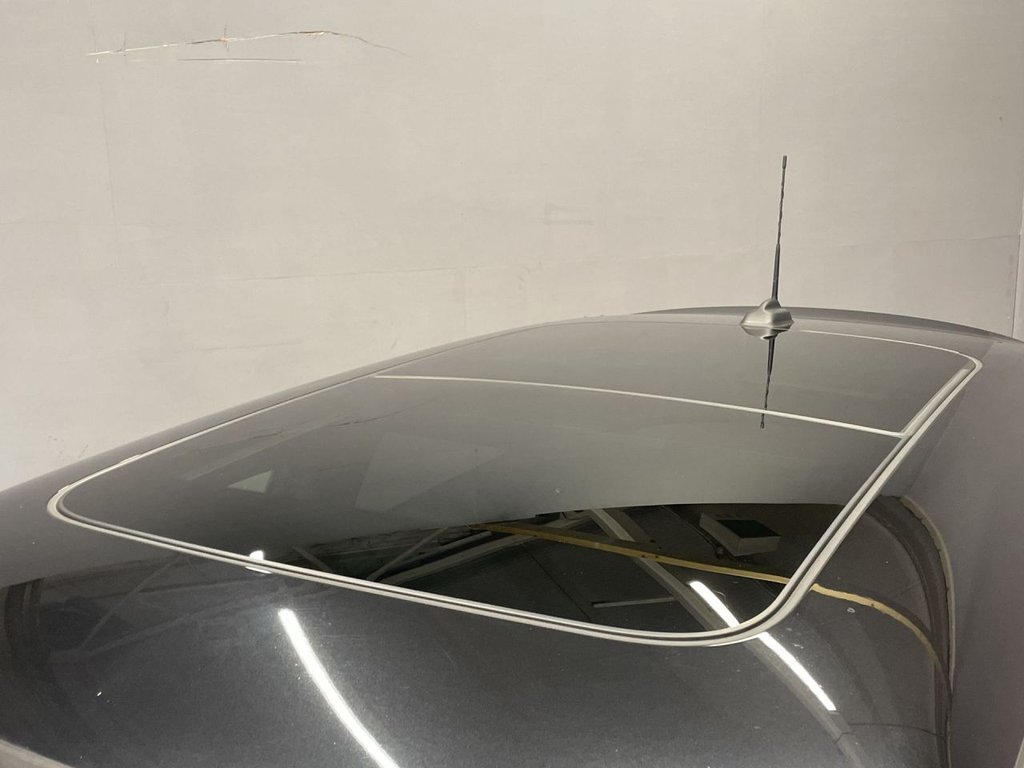 Used MINI Electric Hatch 2023 for sale - 76973476: Photo 18