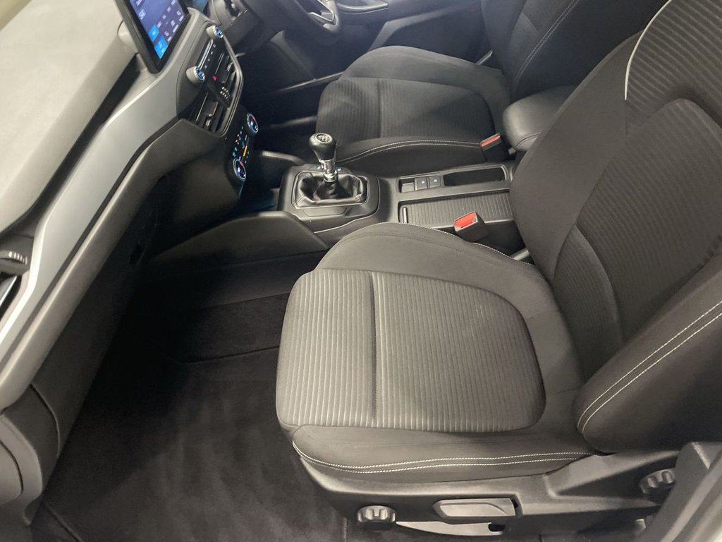Used Ford Focus 2023 for sale - 77026761: Photo 17