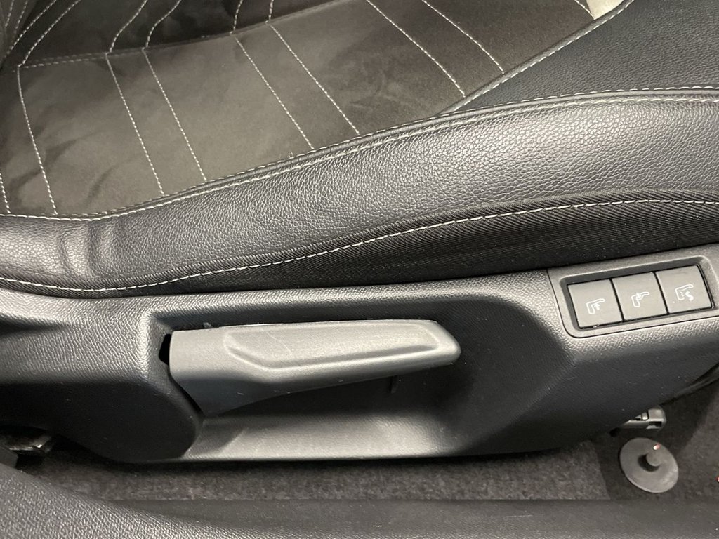 Used Vauxhall Corsa 2023 for sale - 76900653: Photo 24