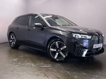 Used BMW iX 2022 for sale - 76250125: Photo