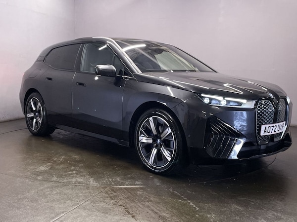 Used BMW iX 2022 for sale - 76250125: Photo 2