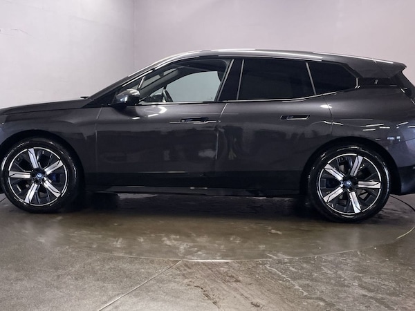 Used BMW iX 2022 for sale - 76250125: Photo 5