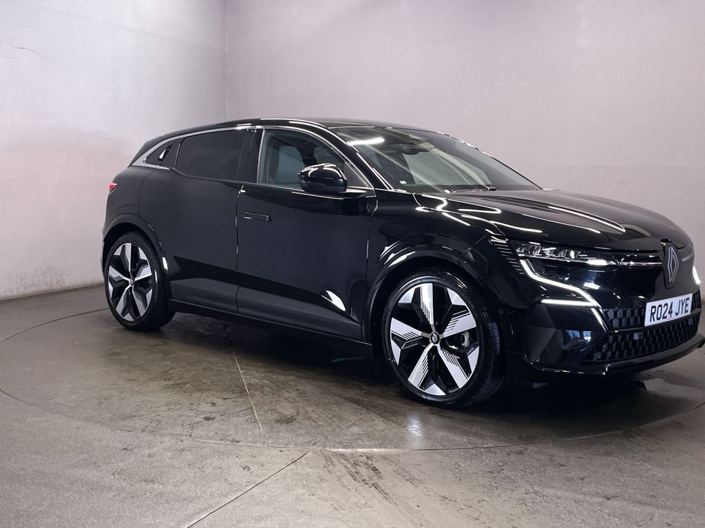 Used Renault Megane E Tech 2024 for sale - 76429557: Photo 2
