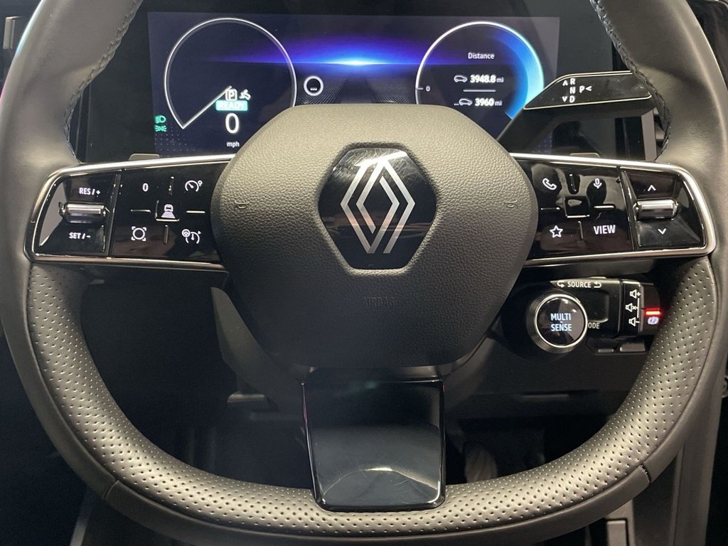 Used Renault Megane E Tech 2024 for sale - 76429557: Photo 21
