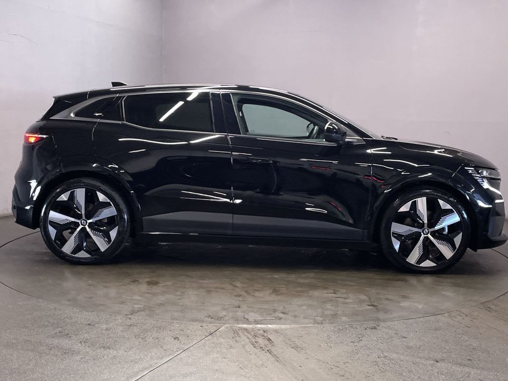 Used Renault Megane E Tech 2024 for sale - 76429557: Photo 9