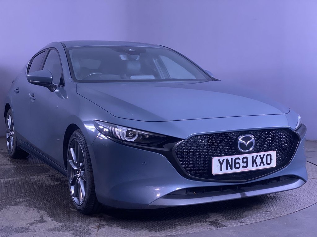 Used Mazda Mazda3 2019 for sale - 76900393: Photo 2