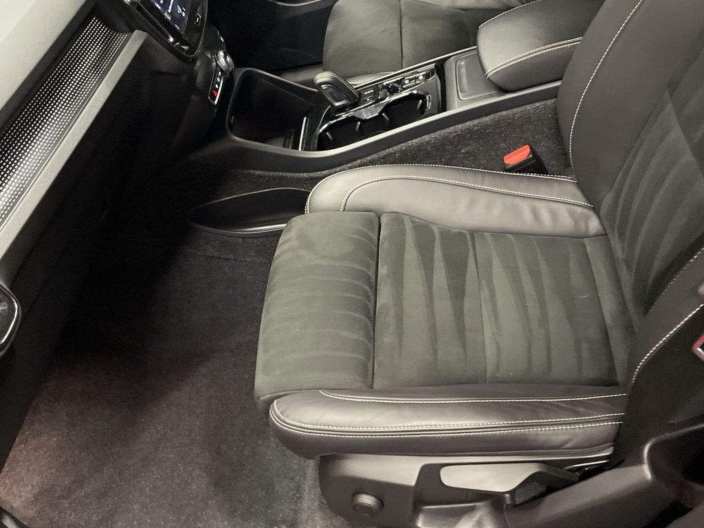 Used Volvo XC40 2021 for sale - 77498711: Photo 17