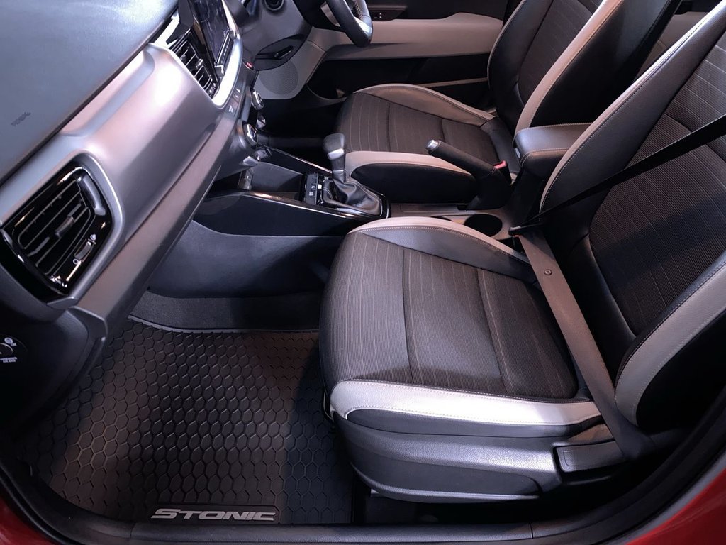 Used Kia Stonic 2021 for sale - 76631685: Photo 17