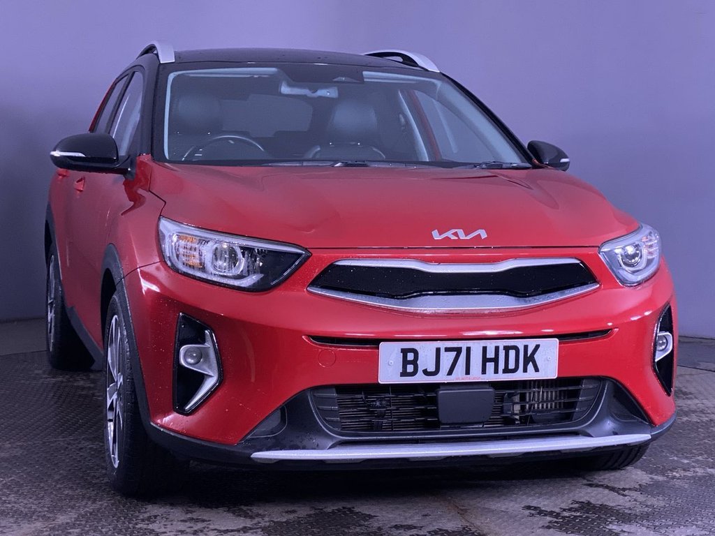 Used Kia Stonic 2021 for sale - 76631685: Photo 2