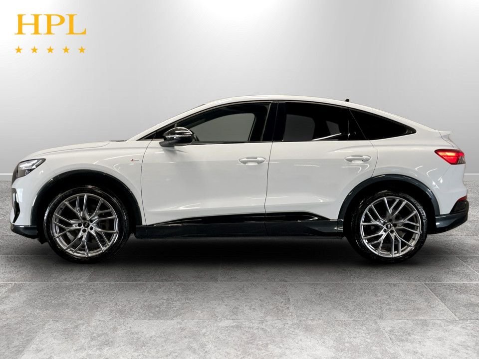 Used Audi Q4 e-tron 2022 for sale - 78167679: Photo 4