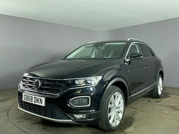 Used Volkswagen T-Roc 2018 for sale - 75912211: Photo