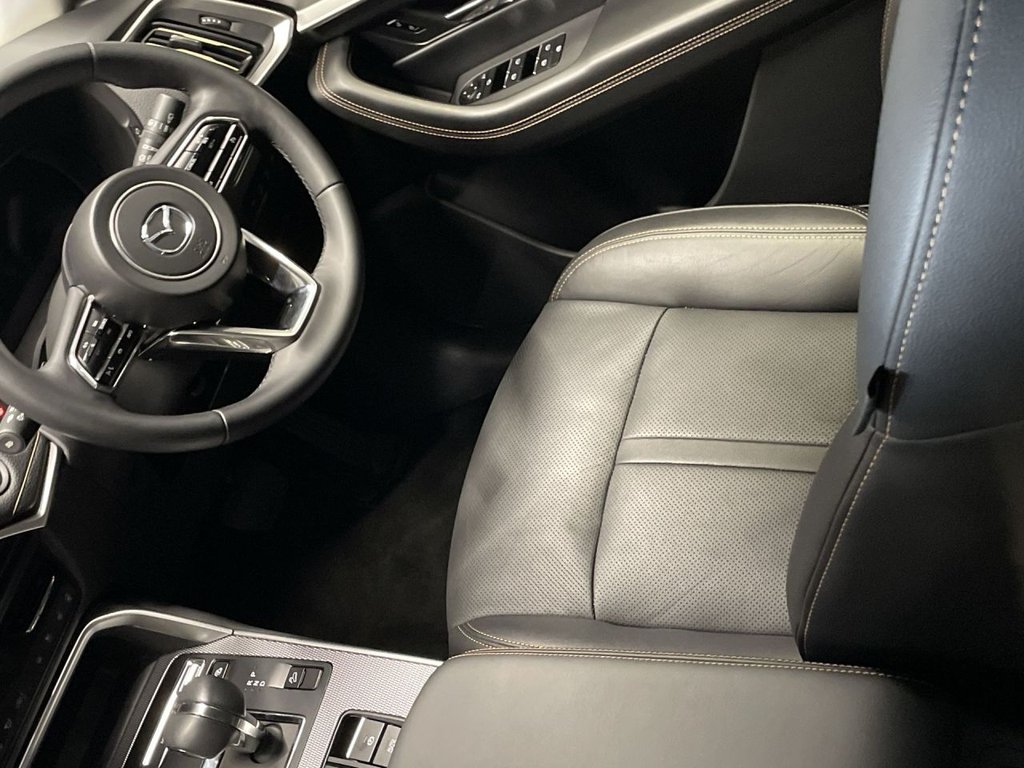 Used Mazda CX-60 2023 for sale - 77110344: Photo 15