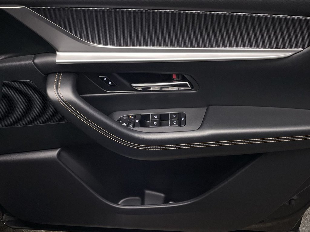 Used Mazda CX-60 2023 for sale - 77110344: Photo 23