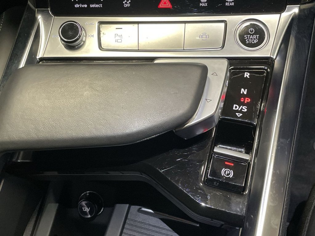 Used Audi Q8 e-tron 2023 for sale - 76821020: Photo 20