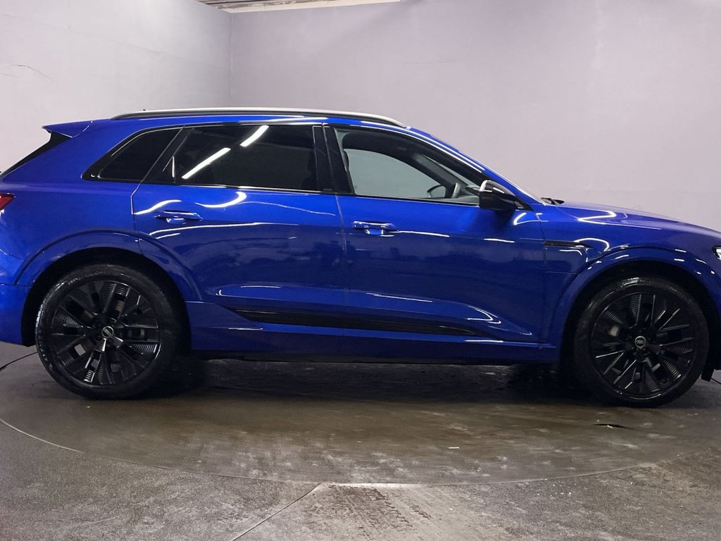 Used Audi Q8 e-tron 2023 for sale - 76821020: Photo 9