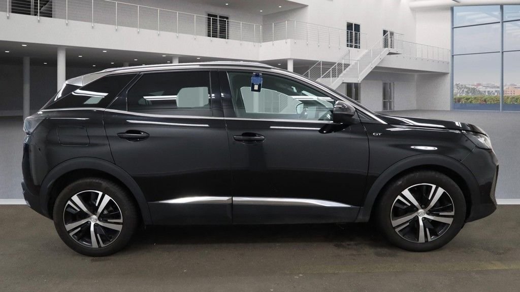 Used Peugeot 3008 2021 for sale - 76410393: Photo 5