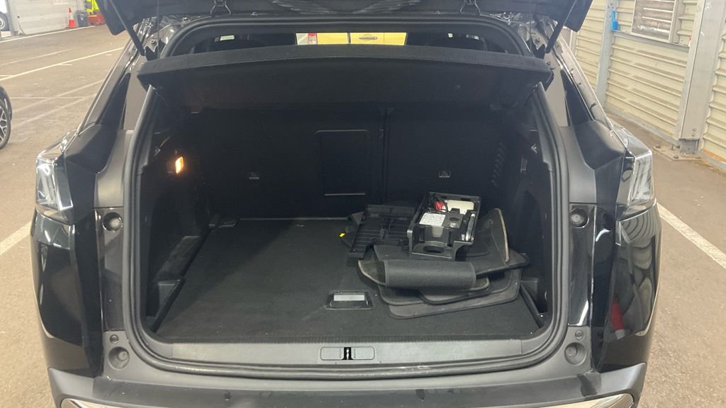 Used Peugeot 3008 2021 for sale - 76410393: Photo 7