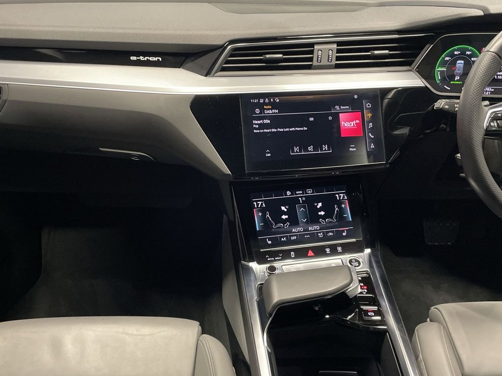 Used Audi e-tron 2021 for sale - 76132815: Photo 16