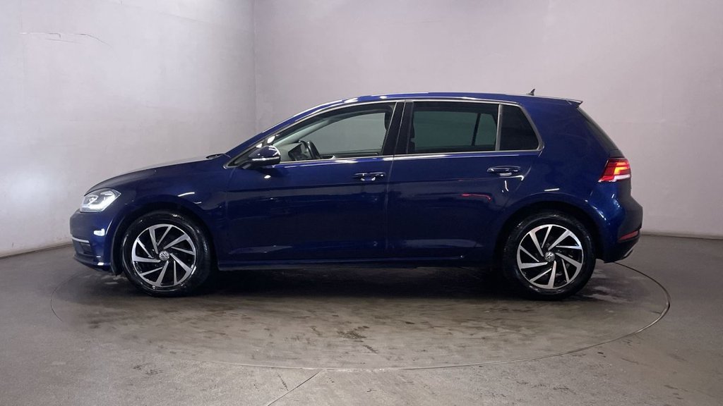 Used Volkswagen Golf 2019 for sale - 77967707: Photo 12