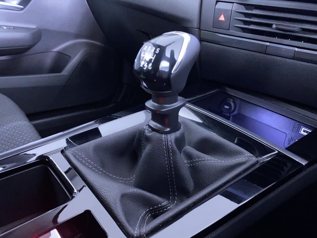 Used Vauxhall Astra 2022 for sale - 77341235: Photo 21