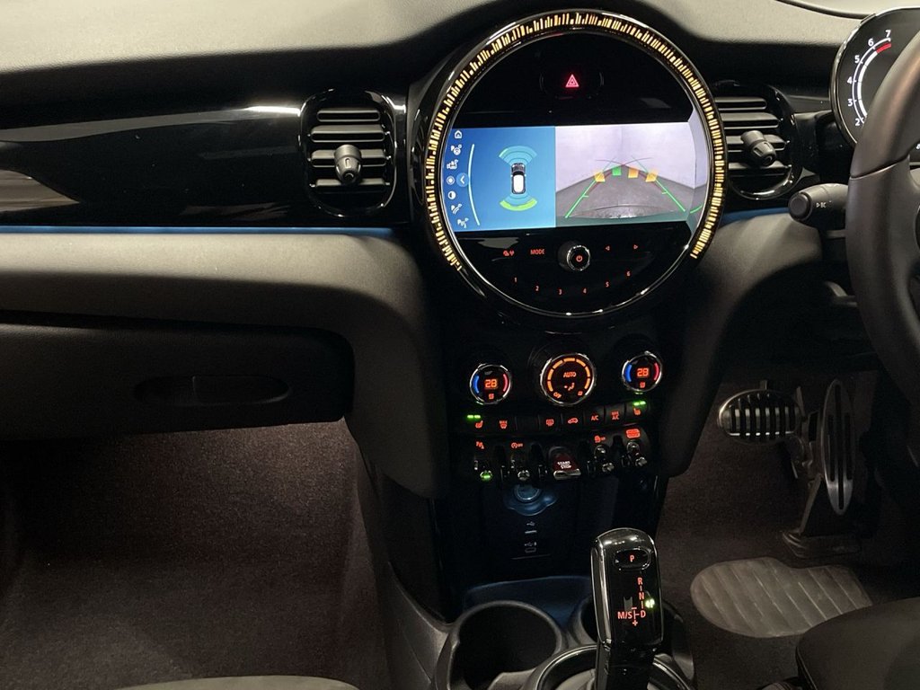 Used MINI Hatch 2021 for sale - 76950704: Photo 16