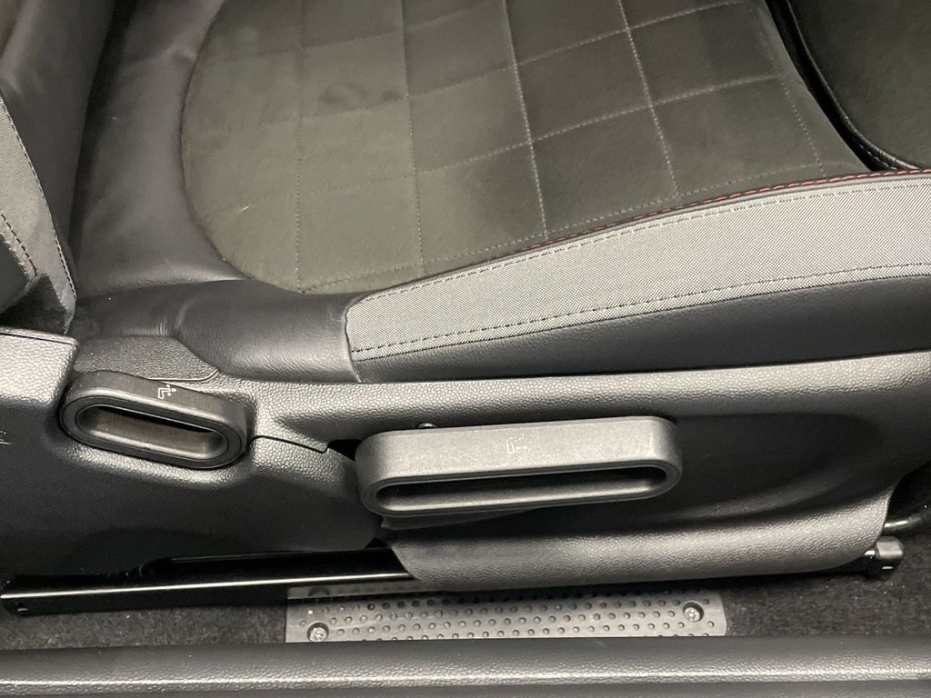 Used MINI Hatch 2021 for sale - 76950704: Photo 24