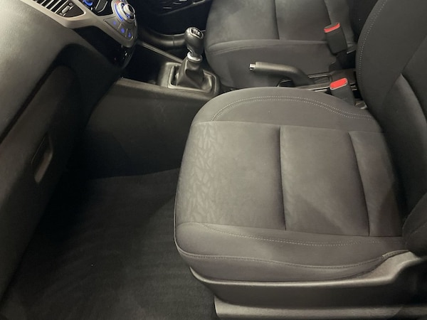 Used Hyundai Ix20 2018 for sale - 75630292: Photo 17