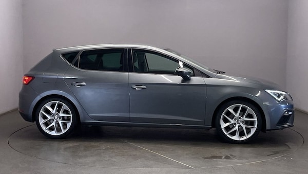 Used SEAT Leon 2025 for sale - 76105947: Photo 9
