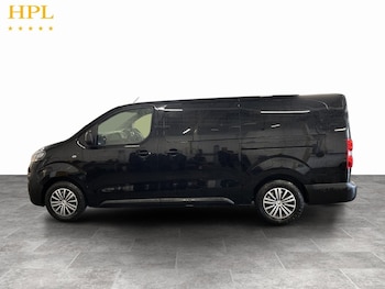 Used Vauxhall Vivaro Life 2023 for sale - 79461876: Photo
