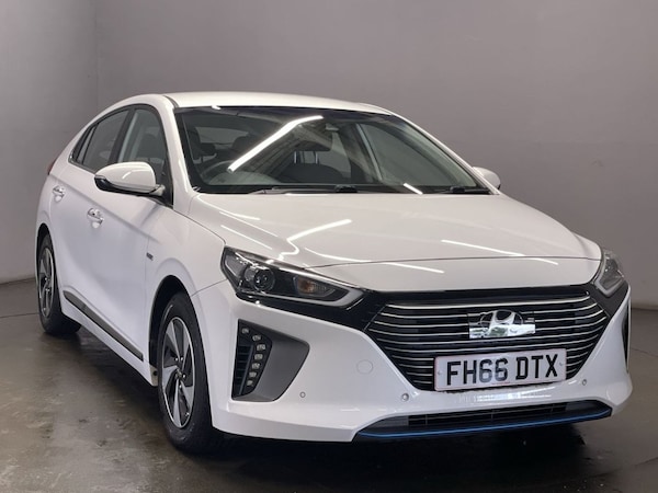 Used Hyundai IONIQ 2016 for sale - 76106162: Photo 1