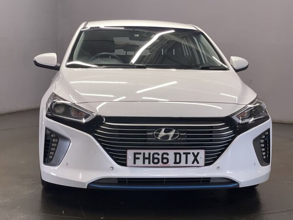Used Hyundai IONIQ 2016 for sale - 76106162: Photo 3
