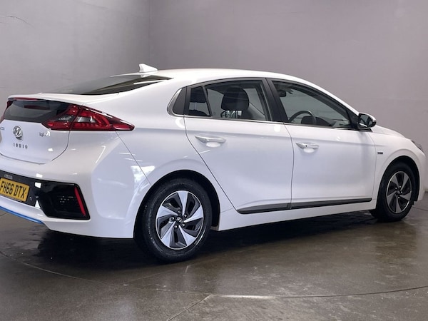 Used Hyundai IONIQ 2016 for sale - 76106162: Photo 8