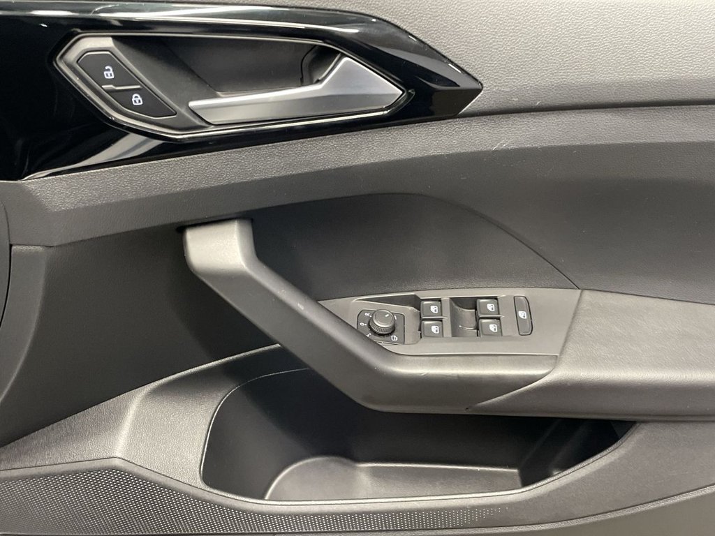 Used Volkswagen T-Cross 2022 for sale - 75896229: Photo 23