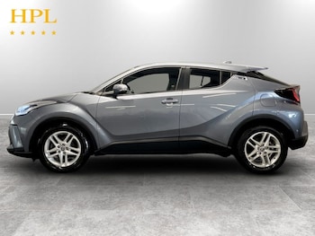 Used Toyota C-HR 2023 for sale - 78856119: Photo