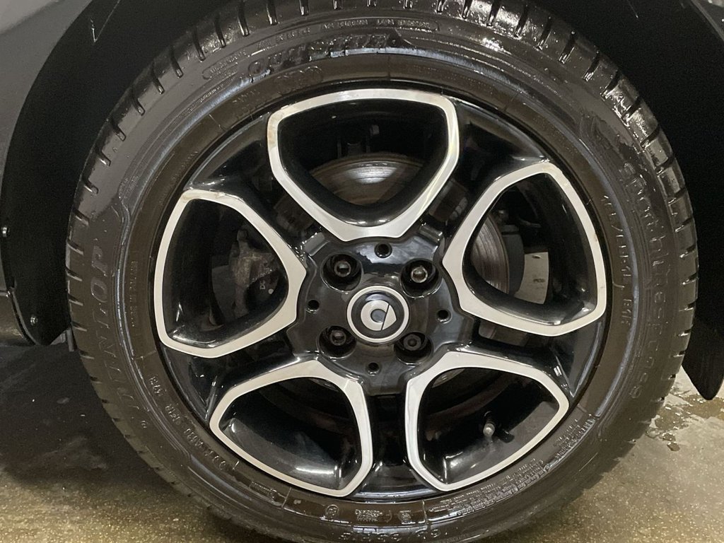 Used smart fortwo 2019 for sale - 77172225: Photo 12