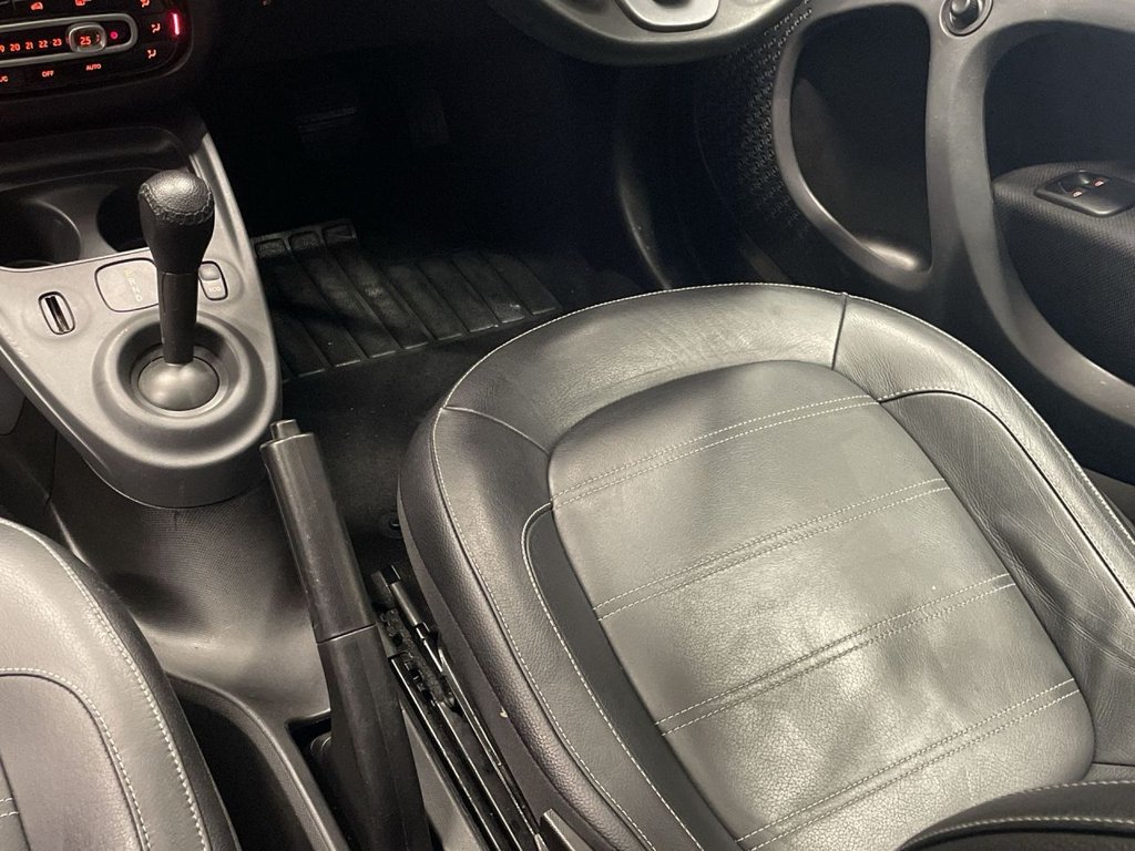 Used smart fortwo 2019 for sale - 77172225: Photo 15