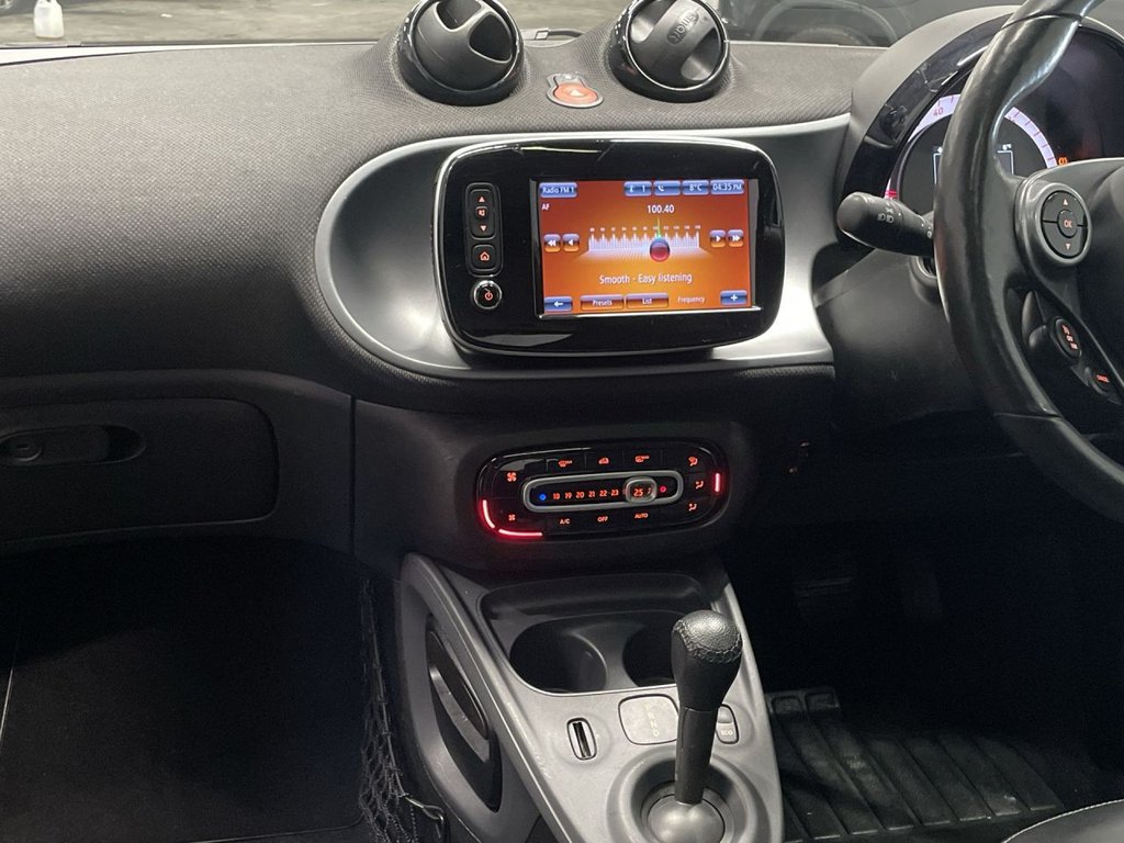 Used smart fortwo 2019 for sale - 77172225: Photo 16